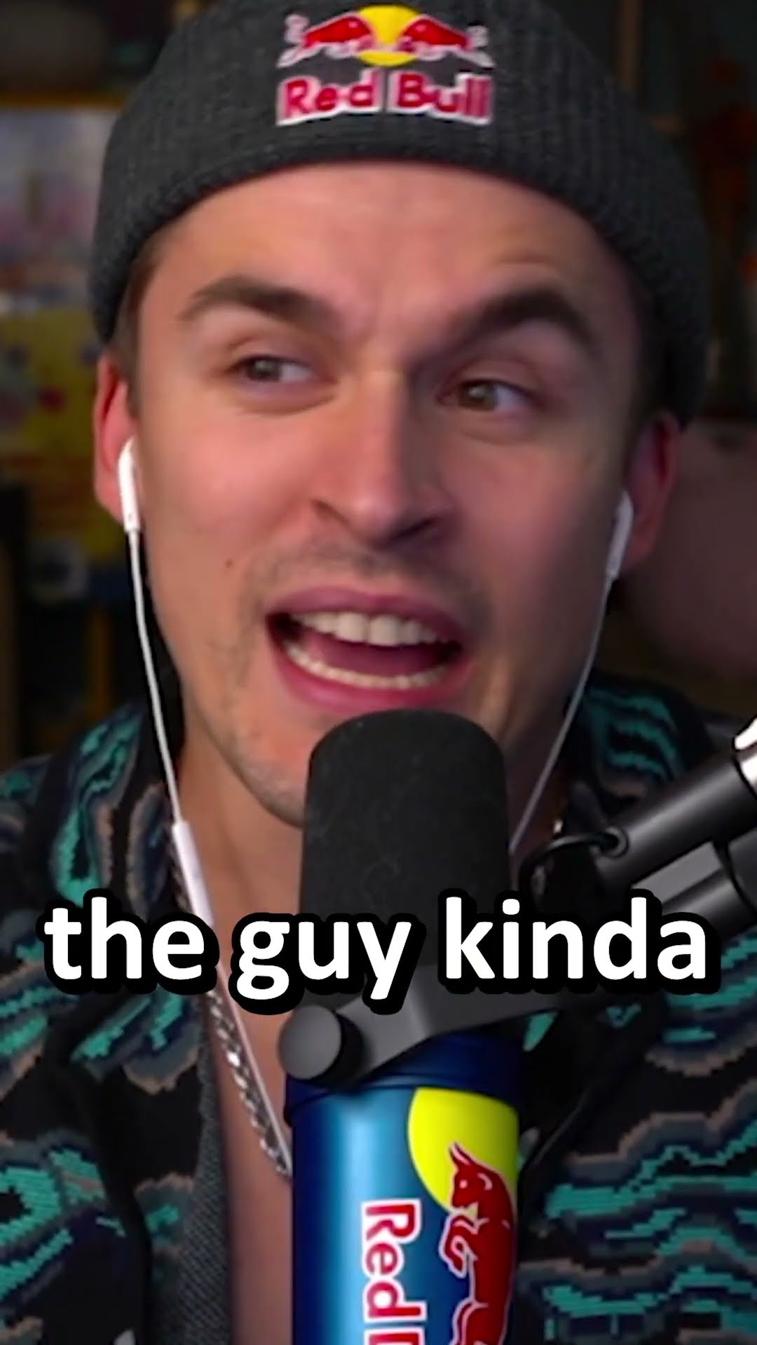 can 3 men beat 1 pro gamer?